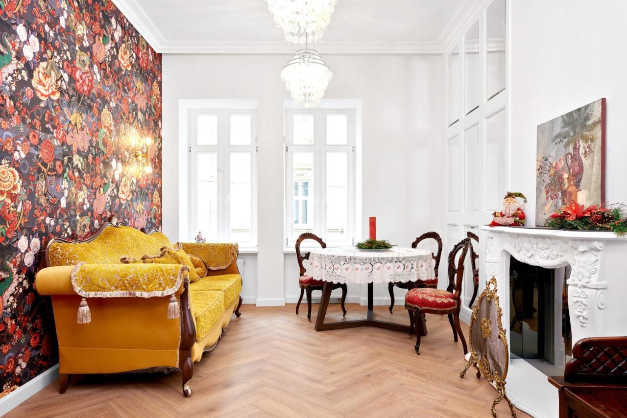Mola Mola Apart Hotel Lviv Luaran gambar
