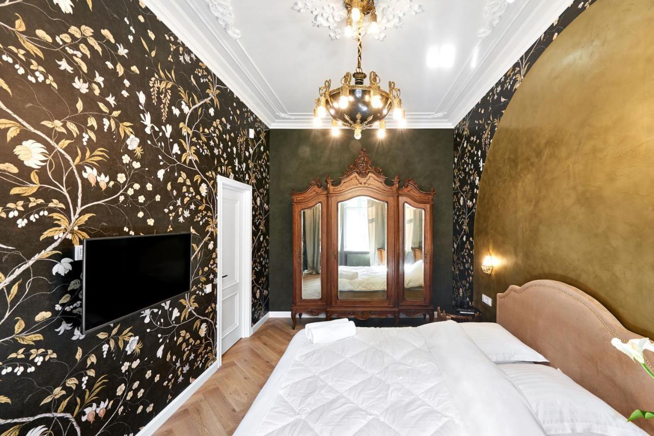 Mola Mola Apart Hotel Lviv Luaran gambar