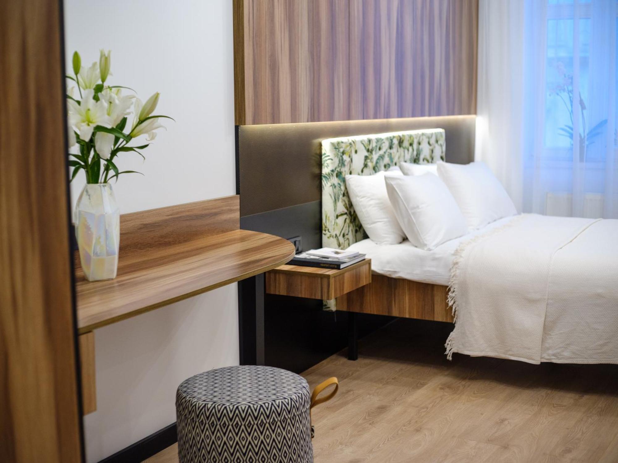 Mola Mola Apart Hotel Lviv Luaran gambar